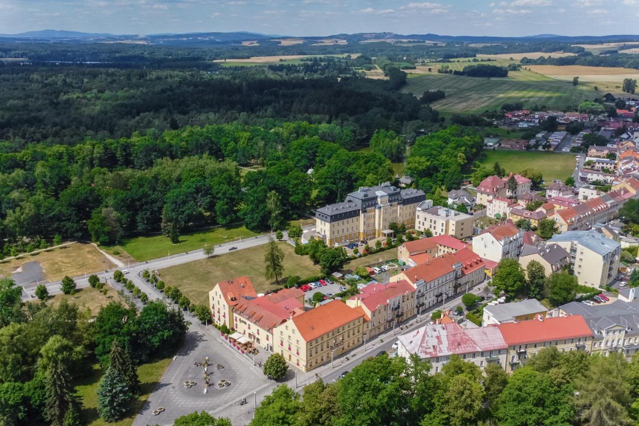 Spa Hotel Centrum Františkovy Lázně Exterior foto